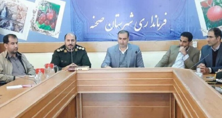 زوایای مختلف انقلاب اسلامی برای نسل جدید تبیین شود