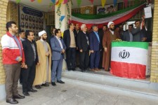 زنگ انقلاب در مدارس صحنه نواخته شد