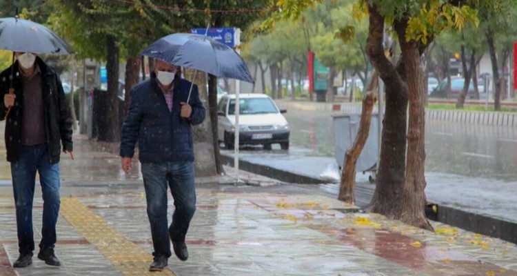 صحنه پربارش‌ترین شهر کرمانشاه/ ۲۳ میلی‌متر در ۲۴ ساعت