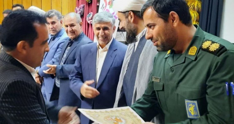 همایش تجلیل از معلمان نمونه و گرامیداشت هفته معلم برگزار شد