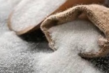 کشف محموله ۱۵ تنی شکر احتکاری در صحنه