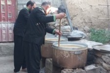 برگزاری آیین «هلیسه پزان» در روستای کنگرشاه صحنه