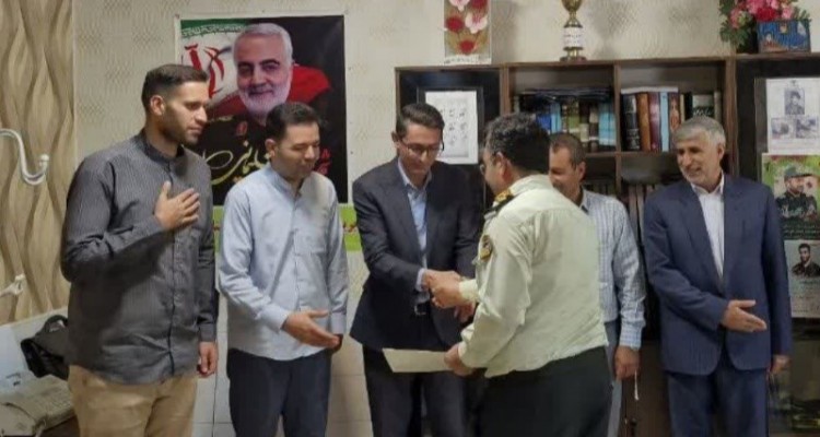 نشست افزایش تعامل و همکاری پلیس و آموزش و پرورش در صحنه انجام شد