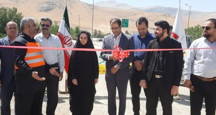 طرح‌های عمران روستایی و راهداری شهرستان صحنه با بیش از ۲۰۵ میلیارد ریال افتتاح شد