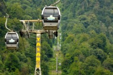 تعلل وزارت میراث فرهنگی در بررسی پرونده تله کابین «تاق بستان»