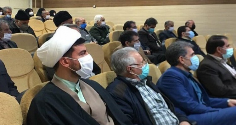 نشست شبکه تبلیغی روحانیت شهرستان صحنه با سادات اهل حق