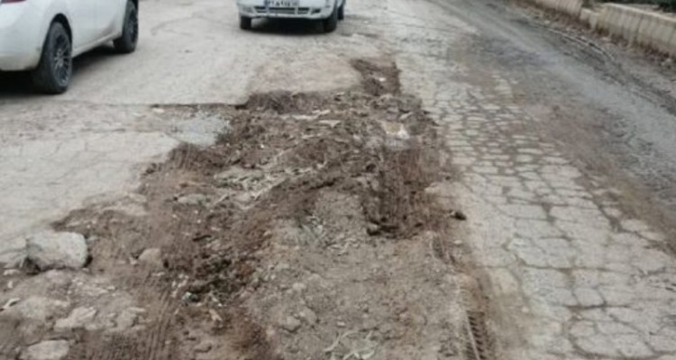 صحنه‌ای‌ها در حسرت آسفالت به‌ سر می‌برند