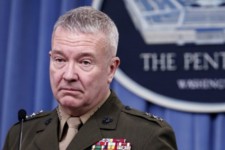 فرمانده آمریکایی: ایرانی‌ها در حمله عین‌الاسد هر جا را که خواستند زدند