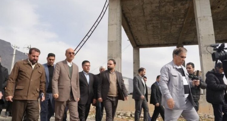 سفراستاندار/از نقش واحدهای تولیدی در توسعه تا سرمایه‌گذاری ۱۰۰هزار میلیاردی در صحنه