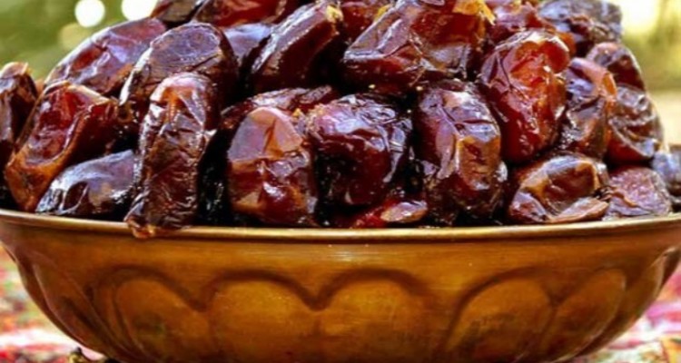 مردم در خرید خرما دقت کنند