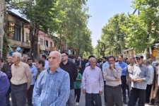 صحنه‌ای‌ها برای دفاع از میهن به خیابان آمدند