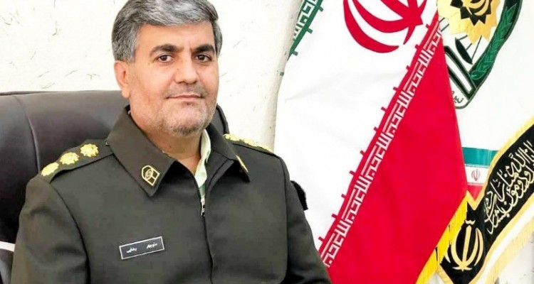 کشف بیش از ۳۳۰۰  عدد انواع مواد محترقه در شهرستان صحنه