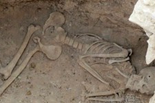 ۷۰ درصد گورستان پارتی تاق‌بستان کاوش شده