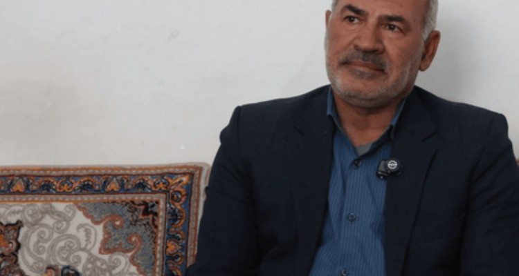 یک سال دلتنگی؛ پدری که هنوز با فرزند شهیدش حرف می‌زند