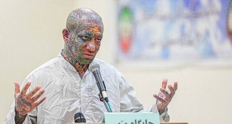 آثار «تتلو» او را نجات می‌دهد؟!