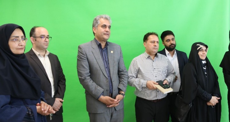 بازدید رئیس اداره امور پارک‌ها و مراکز رشد ستفا از پارک علم و فناوری صحنه