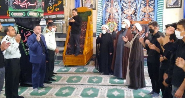 مراسم عزاداری سرور و سالارشهیدان اباعبدالله الحسین(ع) در صحنه برگزار شد