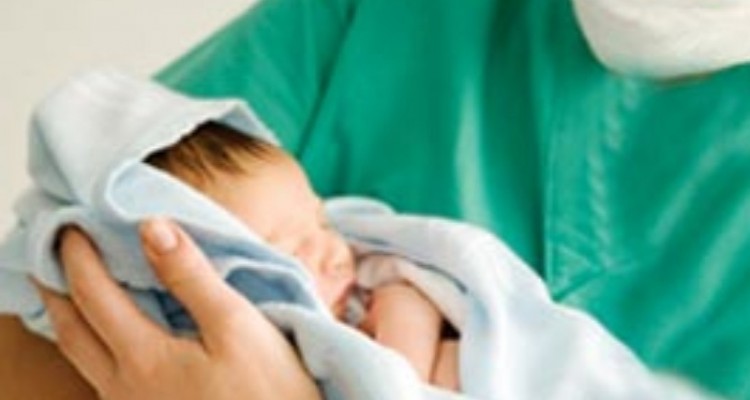 ۱۴ باور نادرست درباره تغذیه کودک با شیرمادر