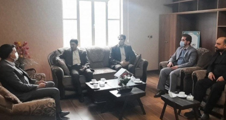 دیدار مدیرکل کمیته امداد امام خمینی (ره) کرمانشاه با فرماندار صحنه