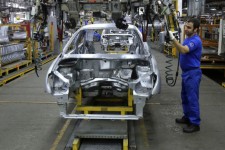 تولید در شرکت ایران خودرو کرمانشاه امسال ۱۶ درصد رشد یافت