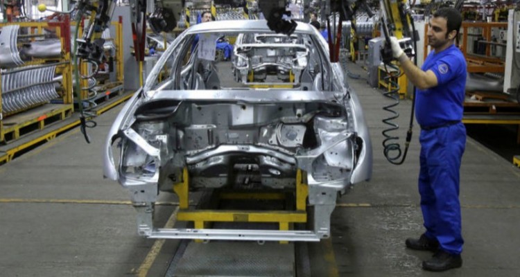 تولید در شرکت ایران خودرو کرمانشاه امسال ۱۶ درصد رشد یافت