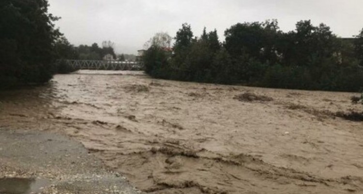 آمادگی دستگاه‌های امدادی و خدمات رسان صحنه با ورود سامانه بارشی