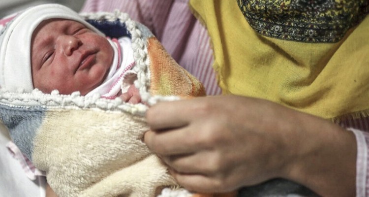 کرمانشاه سال گذشته شاهد ۲۴ هزار تولد و ۱۲ هزار فوت بود