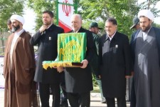 پرچم متبرک امام رضا (ع) شهرستان صحنه را عطر آگین کرد
