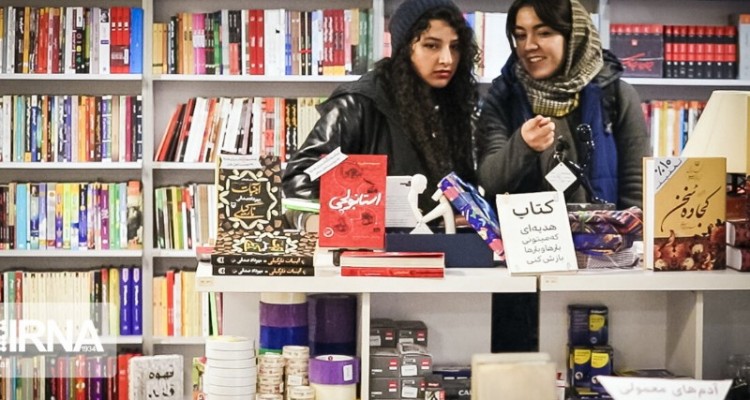ترویج فرهنگ کتابخوانی مانعی جدی بر افزایش آسیب‌های اجتماعی است