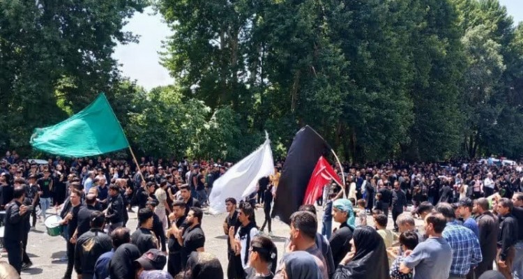 مراسم عزاداری عاشورای حسینی در صحنه برگزار شد