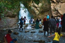 دمای هوای صحنه خنک تر می شود