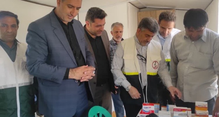 بازدید فرماندار شهرستان صحنه از خدمات پزشکی موکب محبان علی ابن ابیطالب