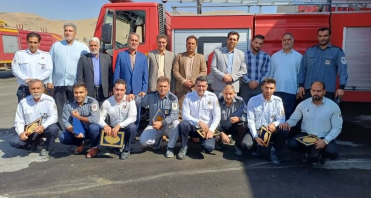 مراسم گرامیداشت روز آتش نشانی و ایمنی در صحنه برگزار شد