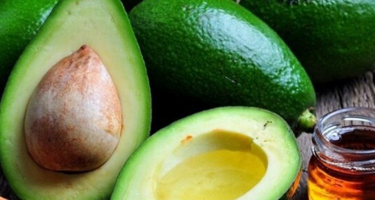 مصرف آووکادو به کنترل قندخونِ دیابتی‌ها کمک می کند