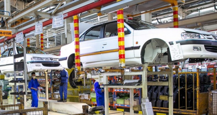 افزایش ظرفیت تولید و اشتغال ایران خودرو صحنه در پی امضای تفاهم‌نامه جدید