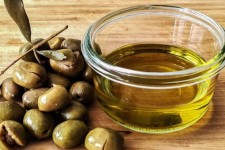 آنچه باید درباره روغن زیتون بدانیم/ تشخیص روغن تقلبی