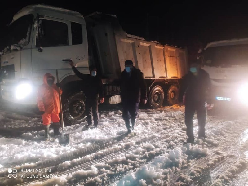 آمادگی ستاد بحران شهرداری صحنه جهت رفع هرگونه آبگرفتگی / آغاز برف روبی از ساعت ۳ بامداد