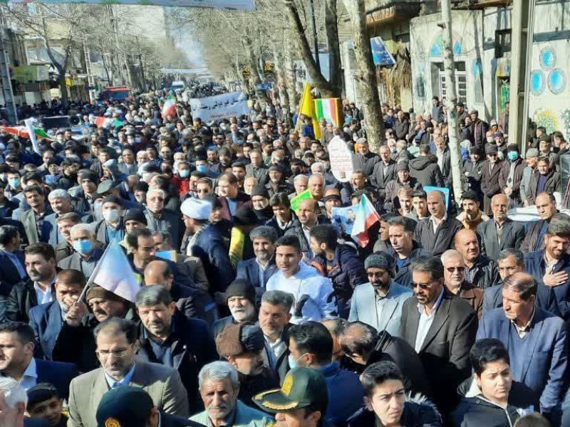 راهپیمایی با شکوه ۲۲ بهمن در شهرستان صحنه برگزار شد راهپیمایی با شکوه ۲۲ بهمن در شهرستان صحنه برگزار شد