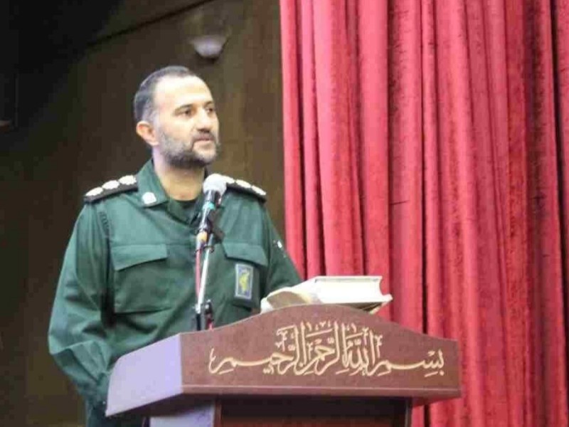 مراسم تکریم و معارفه فرمانده ناحیه مقاومت بسیج سپاه صحنه انجام شد