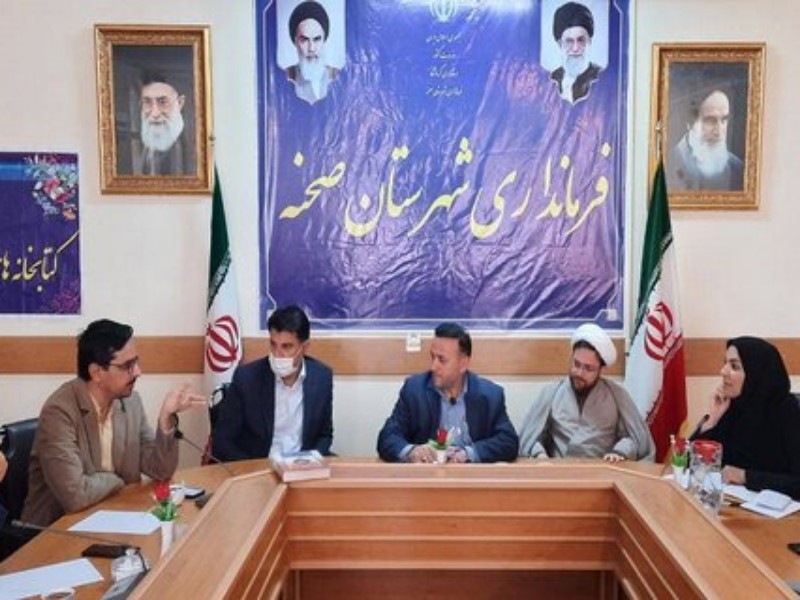 ترویج کتابخوانی در میان کودکان و نوجوانان باید در اولویت فعالیت‌‎های فرهنگی ادارات قرار گیرد