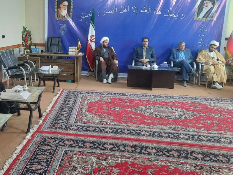 مجلس عزاداری در ایام فاطمیه در تمام مساجد شهرستان صحنه برگزار می شود