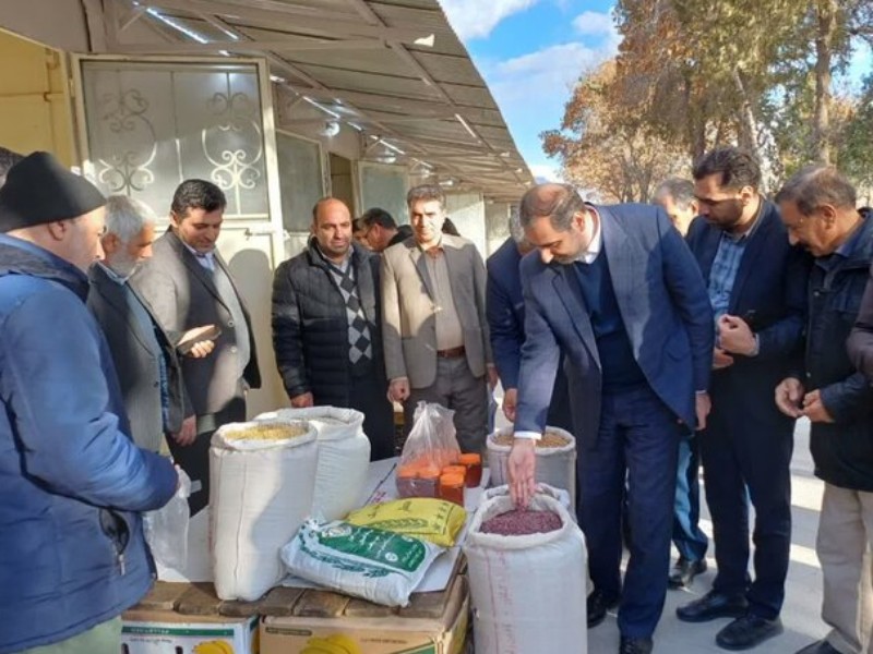 ۳۴ باب غرفه‌ تنظیم بازار در صحنه افتتاح شد