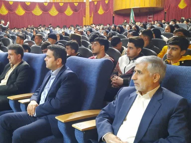 جشن بزرگ رای اولی ها در شهرستان صحنه برگزار شد