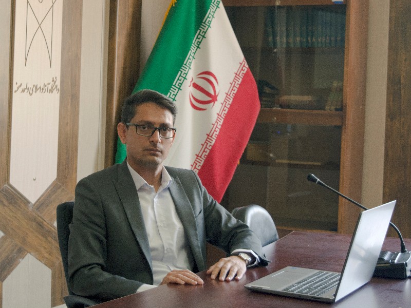 چگونه یک روابط صمیمی داشته باشیم + معرفی چند کتاب مفید برای زوجین