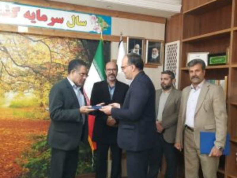 آیین تکریم و معارفه مهارتی به عنوان رئیس آبفای شهرستان صحنه برگزار شد