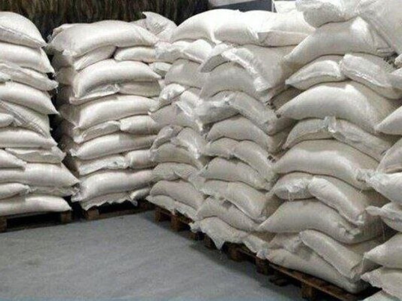 توزیع ۳.۳ میلیون کیلو آرد یارانه‌ای در شهرستان صحنه